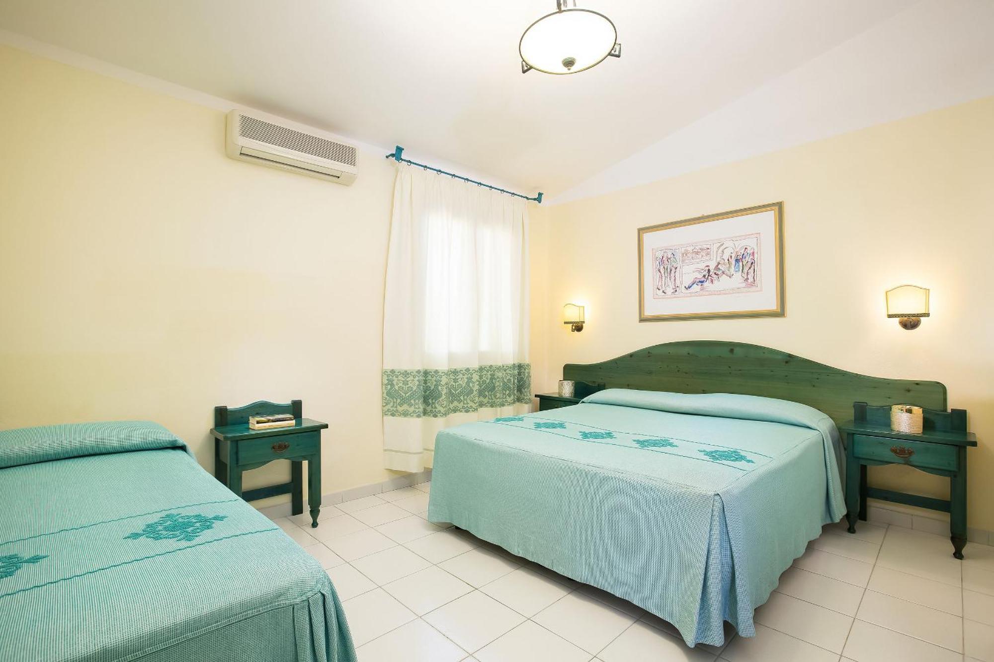 Alba Dorata Resort Cala Liberotto Eksteriør billede