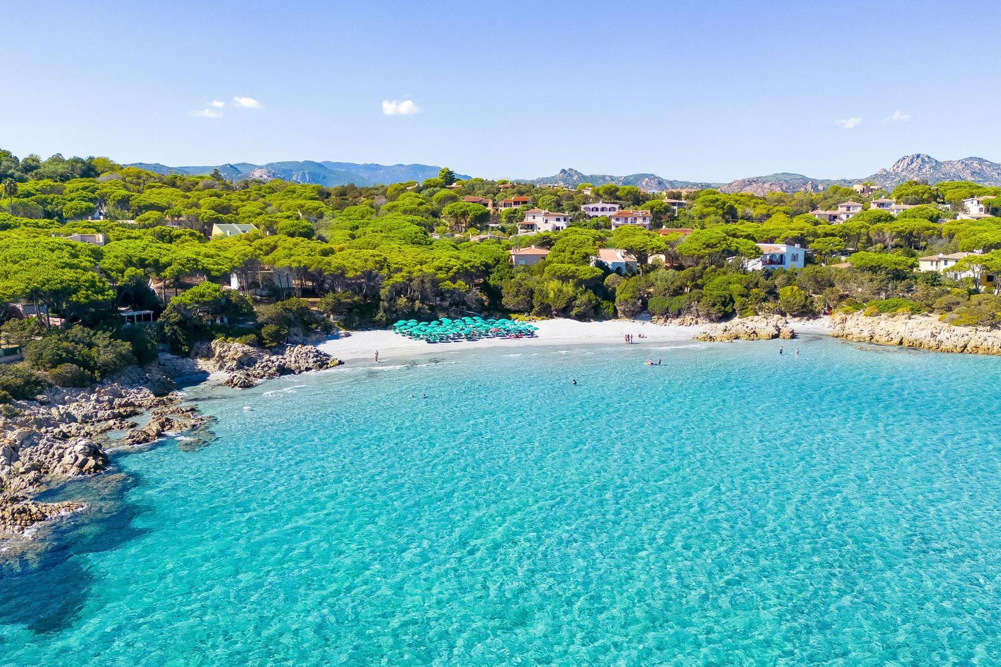 Alba Dorata Resort Cala Liberotto Eksteriør billede